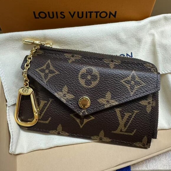 Louis Vuitton Card Holder 📌 - Picture 1 of 8